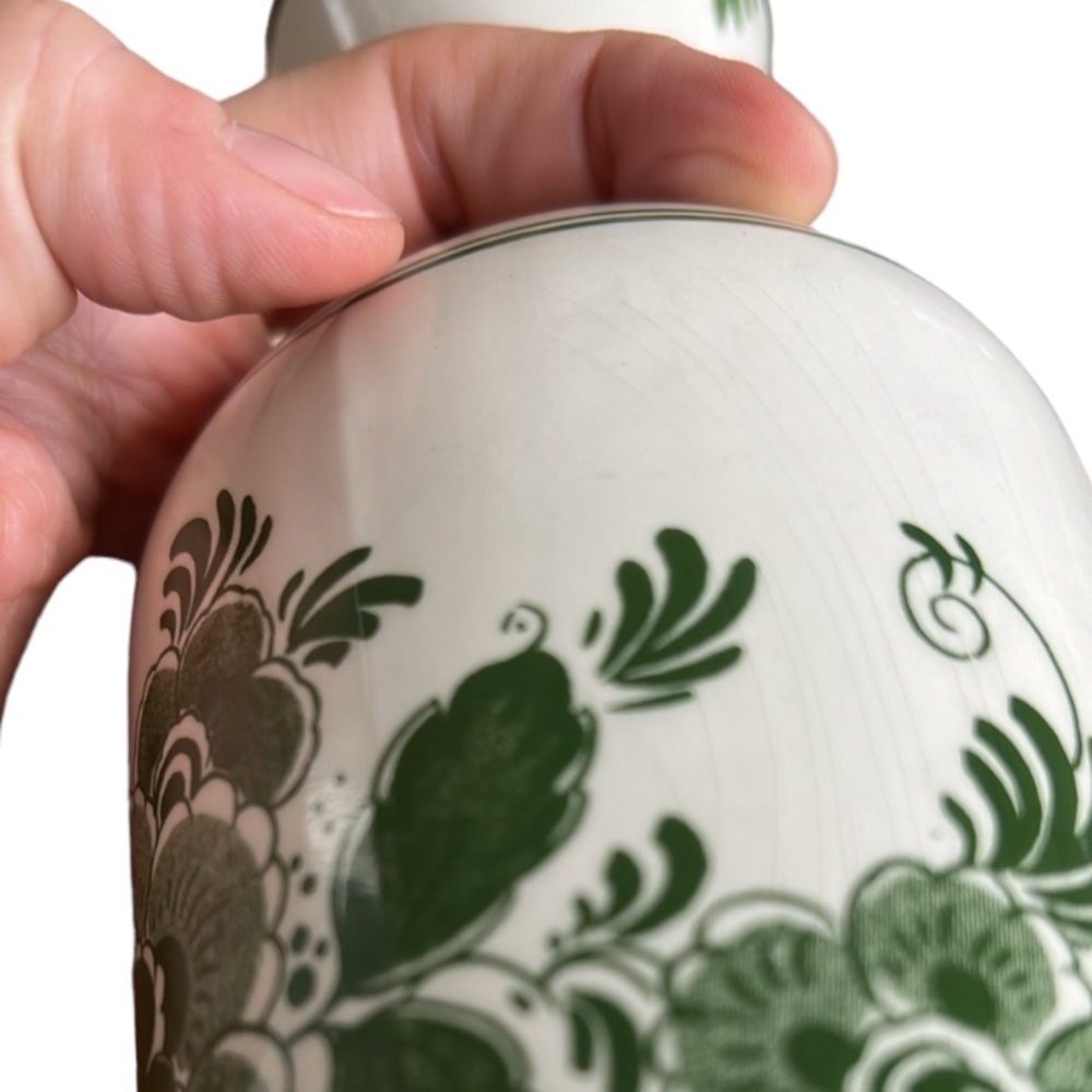 Vintage Delft Green Flowered Vase Carafe Made in Holland by Bols 1970 - Picture 6 of 13